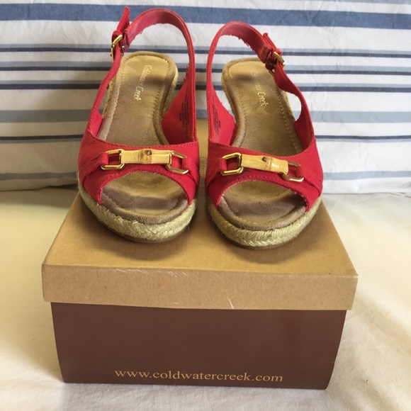 Coldwater Creek Summer Wedge Red Espadrilles - Picture 3 of 12